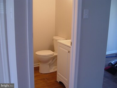 2915 Burden Rd, Brookhaven, PA 19015 - photo 6