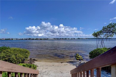 94 N Lakeshore Dr, Hypoluxo, FL 33462 - photo 3