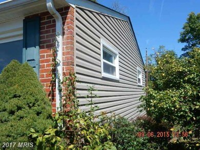 209 Worthmont Rd, Catonsville, MD 21228 - photo 2