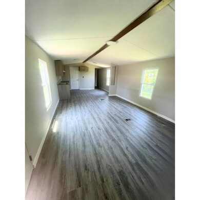 3120 W Chain of Rocks Rd unit 199, Granite City, IL 62040 - photo 2