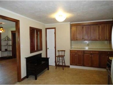 36 Holyoke St, Northampton, MA 01060 - photo 7