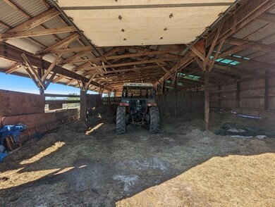 75 Marsh Rd, Dudley, MA 01571 - photo 4