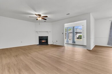 CREM - 902 Greenmeadow-2