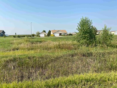 4202 Janice Ct, North Platte, NE 69101 - photo 2