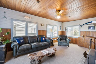 3237 SW Beach Ave, Lincoln City, OR 97367 - photo 4