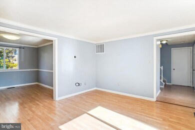 20808 Severndale Terrace, Germantown, MD 20876 - photo 6
