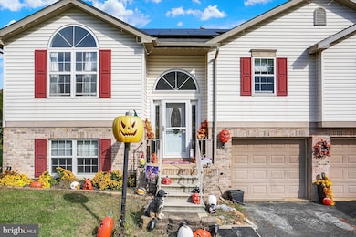 201 Overview Cir W, Red Lion, PA 17356 - photo 4