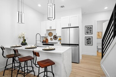 514 Dakota St unit 3, San Antonio, TX 78203 - photo 7