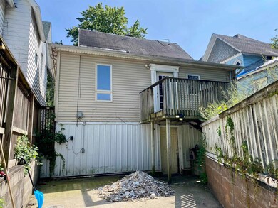 510 W Lexington Ave, Elkhart, IN 46516 - photo 2