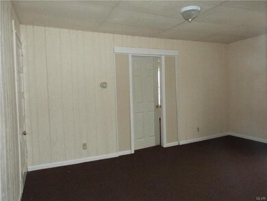 902 N 5th St unit 1, Allentown, PA 18102 - photo 4