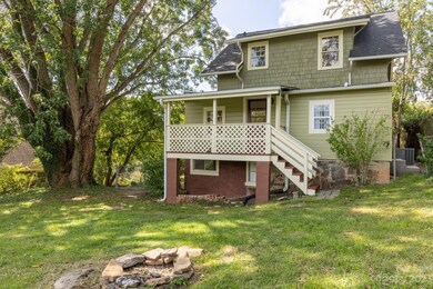 Large back yard ! 0.20 acre lot feels big!