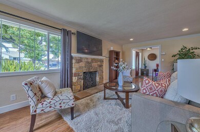 855 Capistrano Dr, Salinas, CA 93901 - photo 4