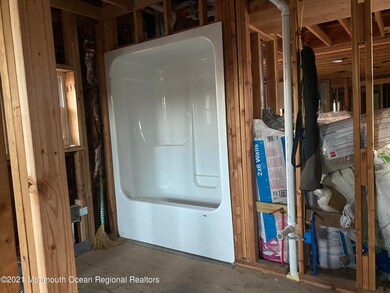 17B 1/2 Thomas St, South River, NJ 08882 - photo 5