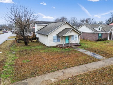 333 E Will Rogers Blvd