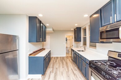 6136 N Mozart St unit 1, Chicago, IL 60659 - photo 3