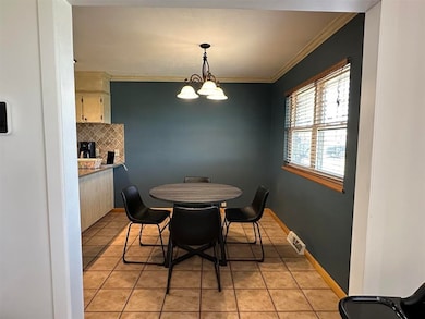 519 S Apache, Pond Creek, OK 73766 - photo 5