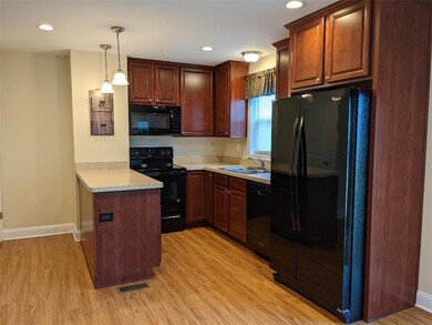 50 Craigie St, Easton, PA 18045 - photo 2