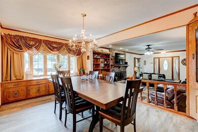 2001 E 28th St, Des Moines, IA 50317 - photo 6