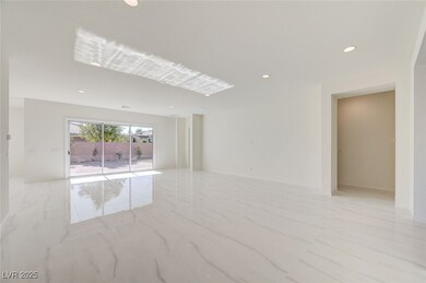 555 Jerry Bird Ct, Las Vegas, NV 89123 - photo 4