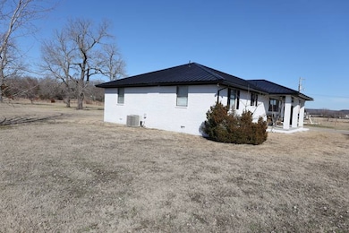 430211 Texanna Rd, Porum, OK 74455 - photo 3