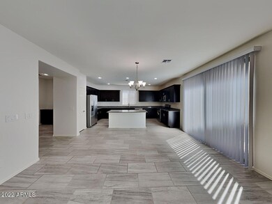 sandal kitchen