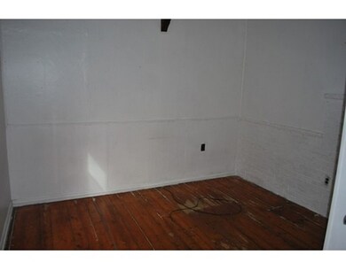 13 W Green St, Lynn, MA 01902 - photo 7