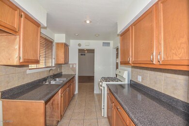 Kitchen3