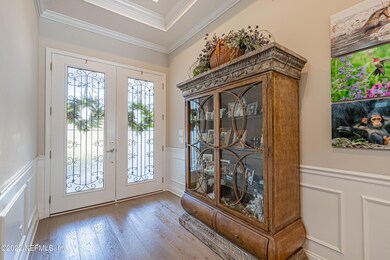 5 Foyer