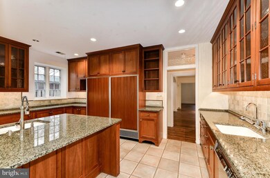 3207 Cathedral Ave NW, Washington, DC 20008 - photo 7