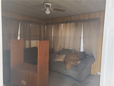 843 Kennard St, Donna, TX 78537 - photo 4