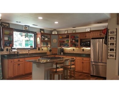 198 Sunset Dr, Charlton, MA 01507 - photo 4