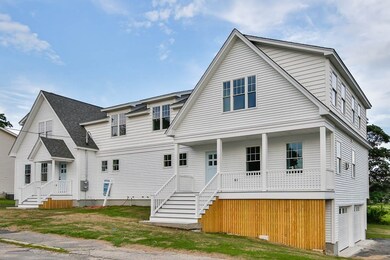 31 Johnson St unit B, Newburyport, MA 01950 - photo 2