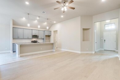 721 Vaquero St, White Settlement, TX 76108 - photo 6