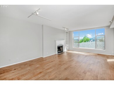 RiverPlace Condominiums unit 606, Portland, OR 97201 - photo 7