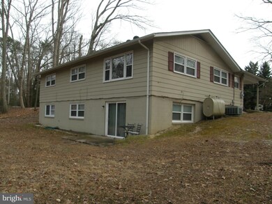 23195 Town Creek Dr, Lexington Park, MD 20653 - photo 3