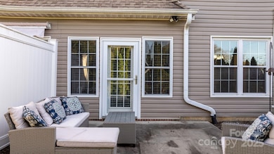 1545 16th Ave NE, Hickory, NC 28601 - photo 5