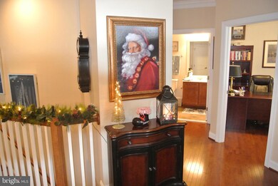 64 Steeplechase Dr, La Plata, MD 20646 - photo 3