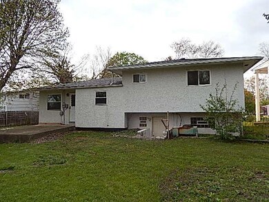 4785 Scarlet St, Columbus, OH 43227 - photo 2