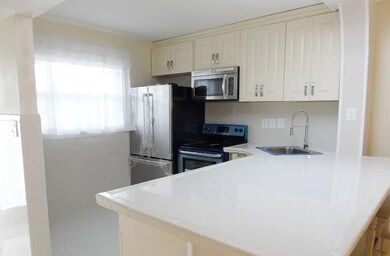 6005 Del Lago Cir unit 104, Sunrise, FL 33313 - photo 2
