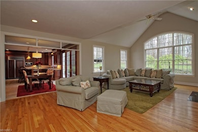 875 Cascades Dr, Aurora, OH 44202 - photo 6