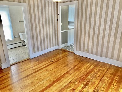 22 Pleasant View Ave unit 2, Greenville, RI 02828 - photo 5