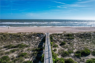 Your path to the beach