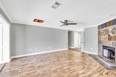 8125RueHollifield-6