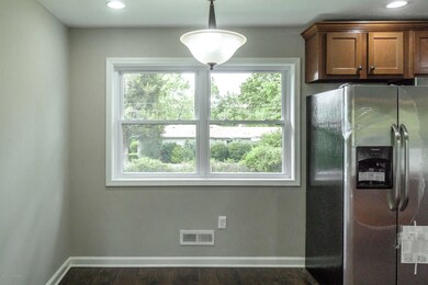 8609 Augustine Way, Louisville, KY 40291 - photo 6