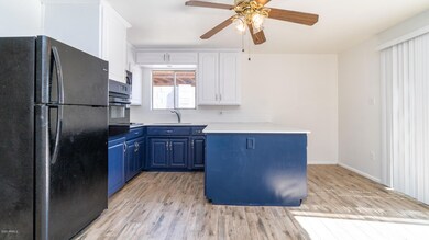 9223 N 13th Place, Phoenix, AZ 85020 - photo 5