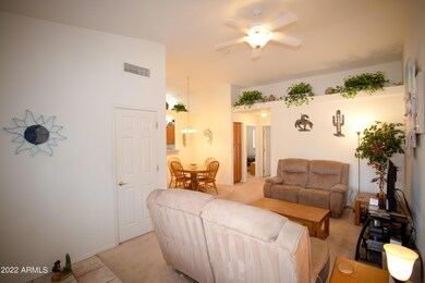 04 Family Room