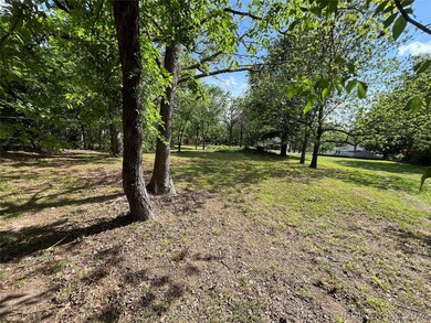404 E Creek, McAlester, OK 74501 - photo 4