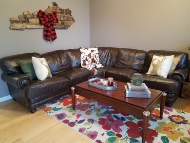 301 Holly Marie Dr, Mount Washington, KY 40047 - photo 2