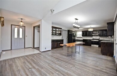 4 Penzance Dr, Bella Vista, AR 72714 - photo 2