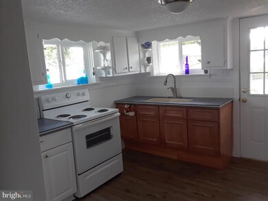 6 Penn St, Pennsville, NJ 08070 - photo 2